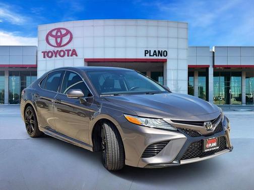 2020 Toyota Camry XSE