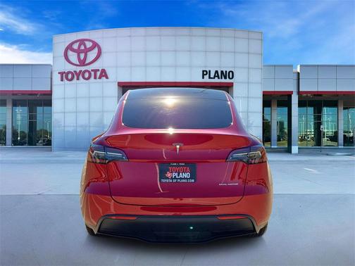 2023 Tesla Model Y Long Range Dual Motor All-Wheel Drive