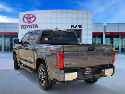 Magnetic Gray Metallic 2024 Toyota Tundra SR5