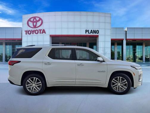 2023 Chevrolet Traverse High Country
