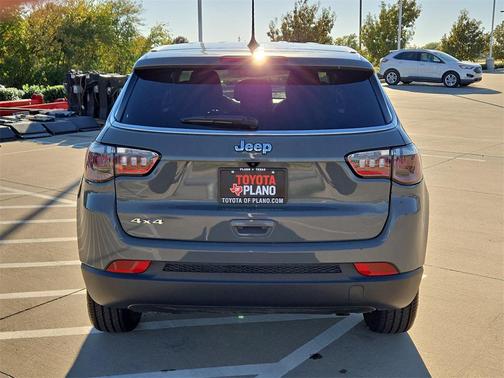 2023 Jeep Compass Sport