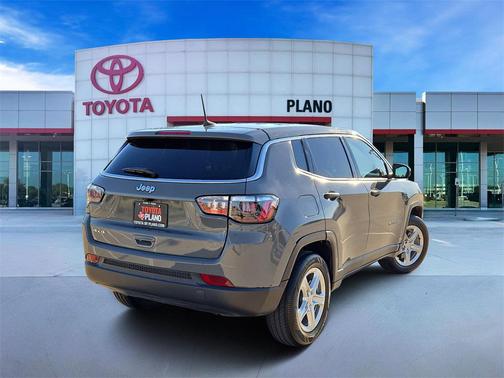 2023 Jeep Compass Sport