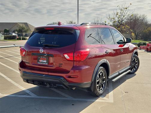 2020 Nissan Pathfinder SV 4WD