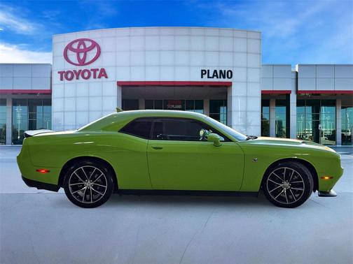 2015 Dodge Challenger R/T Scat Pack