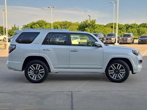 2024 Toyota 4Runner Limited