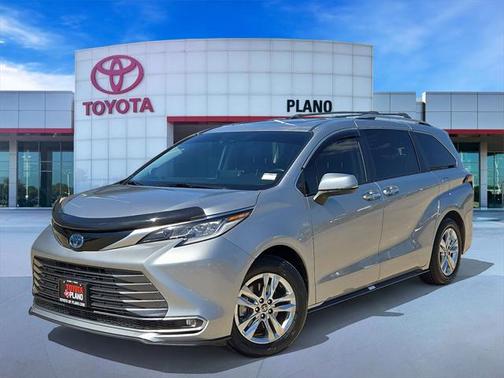 2021 Toyota Sienna Limited 7-Passenger