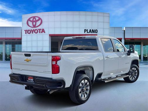 2025 Chevrolet Silverado 2500 Custom