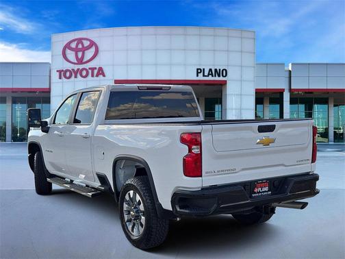 2025 Chevrolet Silverado 2500 Custom