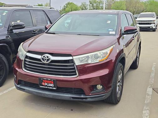 Ooh La La Rouge Mica 2016 Toyota Highlander LE Plus