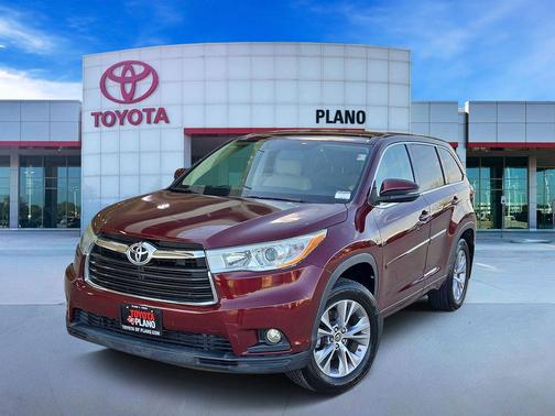 Ooh La La Rouge Mica 2016 Toyota Highlander LE Plus