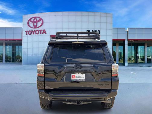 Midnight Black Metallic 2024 Toyota 4Runner TRD Pro