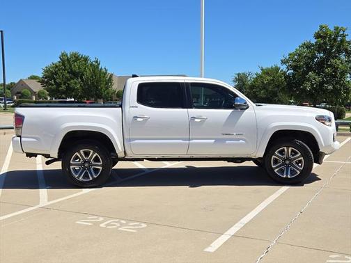 2017 Toyota Tacoma Limited
