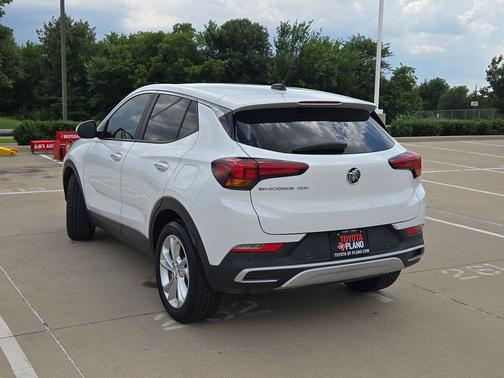 Summit White 2020 Buick Encore GX Preferred