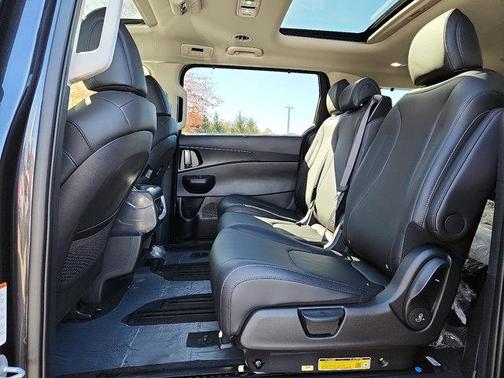 2026 Kia Carnival Hybrid 