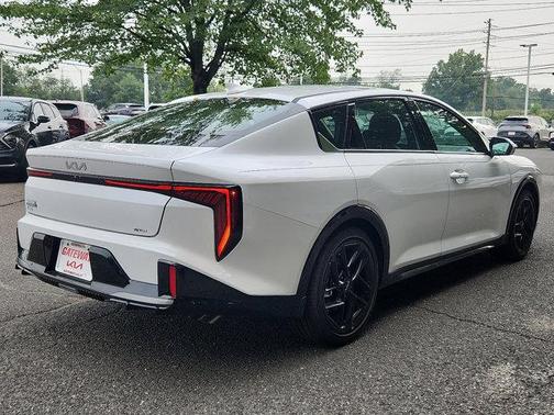2025 Kia K4 GT-Line Turbo