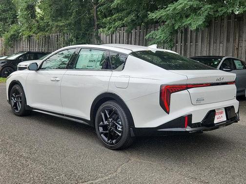 2025 Kia K4 GT-Line Turbo