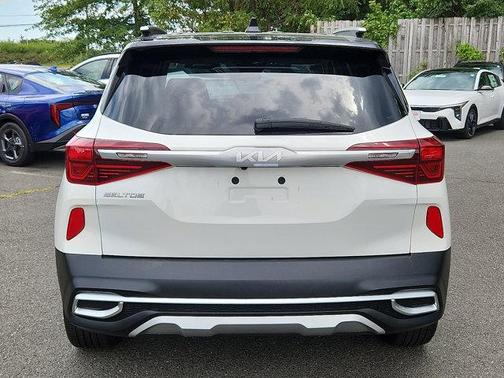 2023 Kia Seltos S