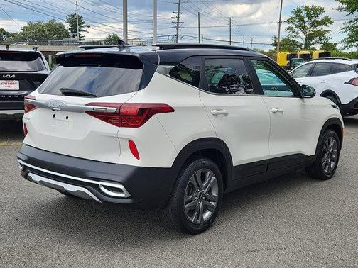 2023 Kia Seltos S