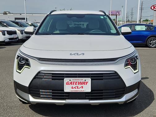 2023 Kia Niro EX