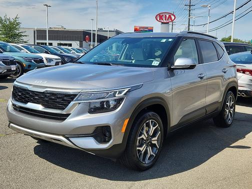 2023 Kia Seltos EX