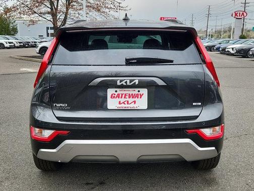 2025 Kia Niro EX Touring