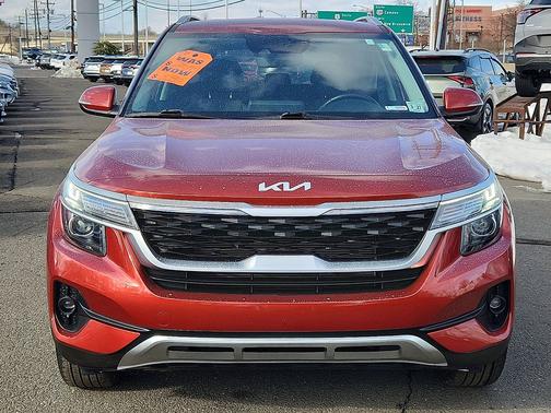 2022 Kia Seltos S