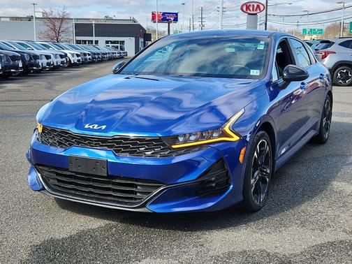 2022 Kia K5 GT-Line
