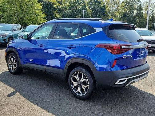 2022 Kia Seltos EX