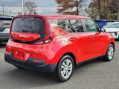 2022 Kia Soul LX