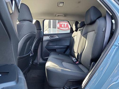 2026 Kia Sportage Hybrid S