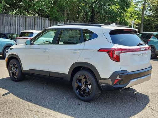 2026 Kia Seltos EX