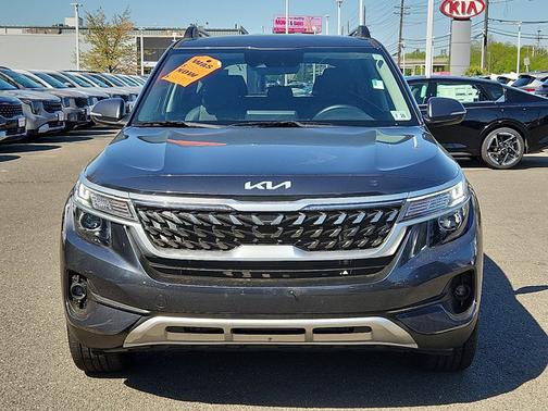 2022 Kia Seltos Nightfall