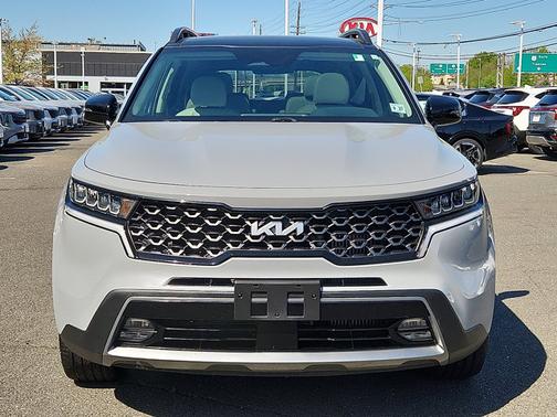 2022 Kia Sorento X-Line EX