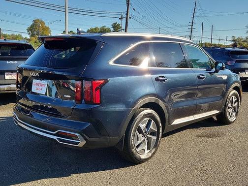 2022 Kia Sorento Hybrid S
