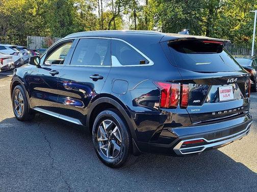 2022 Kia Sorento Hybrid S