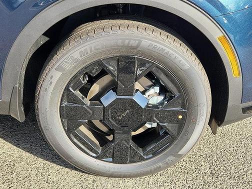 2026 Kia Sportage Plug-In Hybrid X-Line