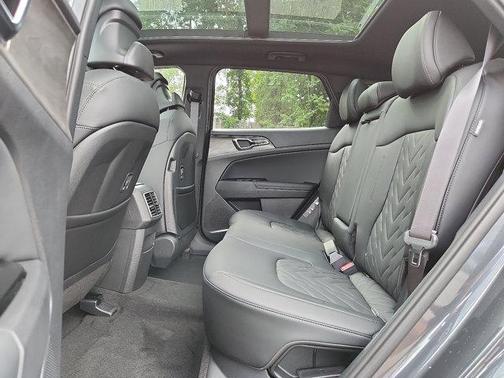 2025 Kia Sportage Plug-In Hybrid X-Line Prestige