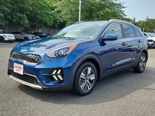 2022 Kia Niro LXS