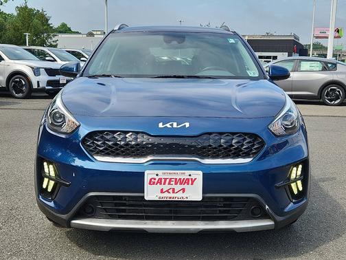 2022 Kia Niro LXS