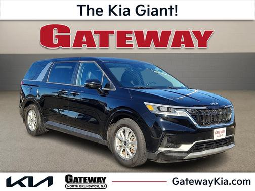 2022 Kia Carnival LXS