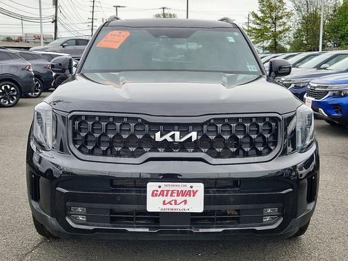 Ebony Black 2024 Kia Telluride SX X-Line