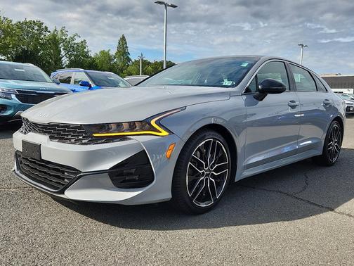 2023 Kia K5 GT