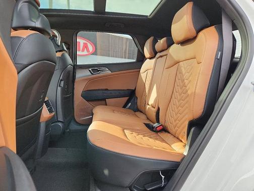 2026 Kia Sportage Plug-In Hybrid X-Line