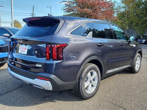 2026 Kia Sorento LX