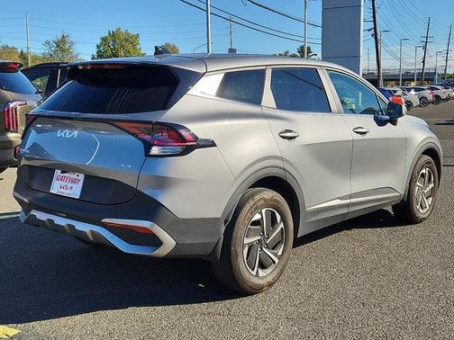 2023 Kia Sportage Hybrid LX