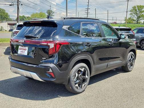 2025 Kia Seltos S