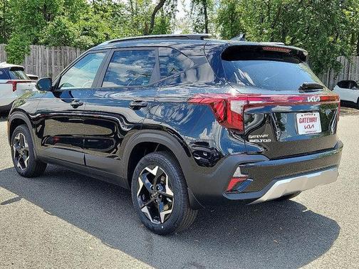 2025 Kia Seltos S