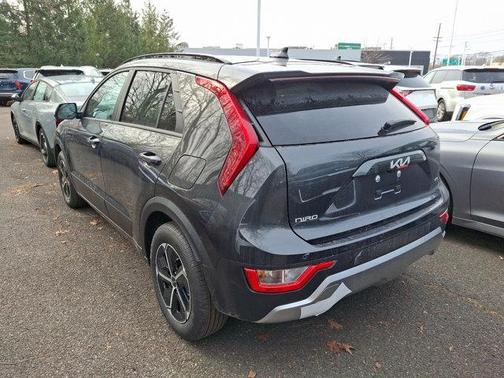 2025 Kia Niro EX