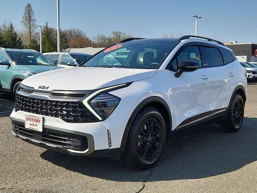 White Pearl 2023 Kia Sportage X-Pro Prestige