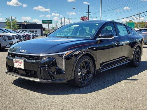 2025 Kia K4 GT-Line Turbo